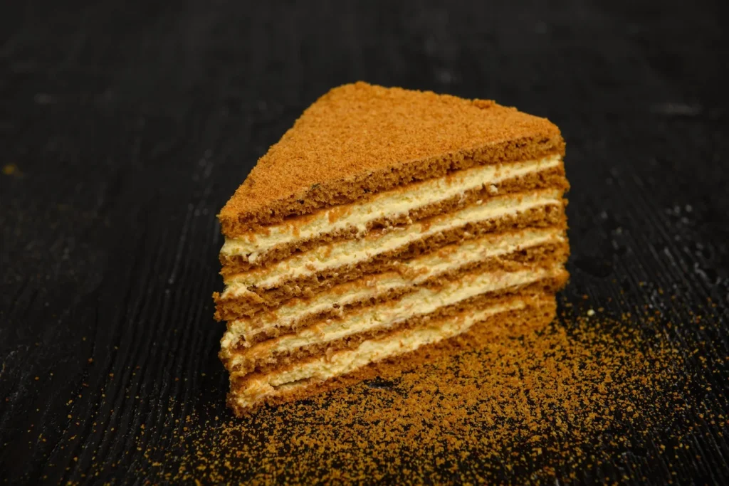 Hakkımızda 1674591265 Balthazar Club P Lenivii Tort Medovik Pinterest 73 1024x683